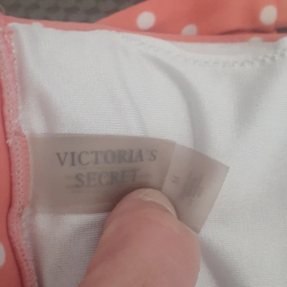 Victoria secret bathing suit top - Picture 3 of 3
